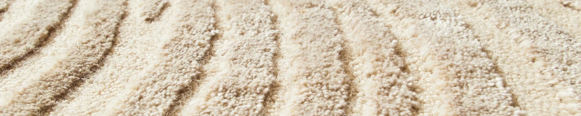 Patterned carpet flooring