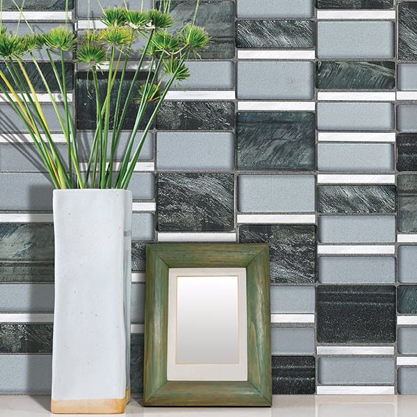 Glass Tile Walls in Corpus Christi, TX