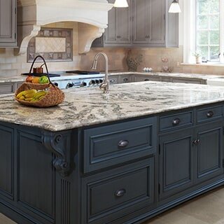 Traditional Kitchen Cabinets in Corpus Christi, TX